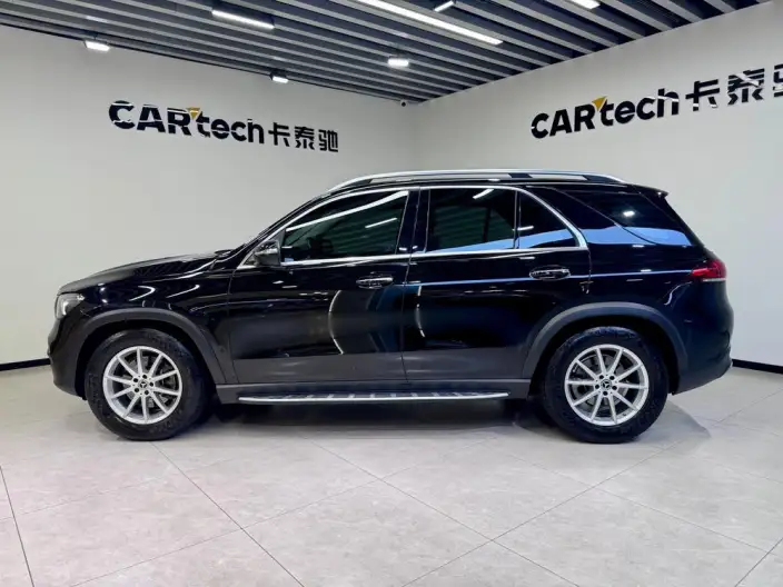 Mercedes-Benz GLE Imported 2022 Model GLE 350 4MATIC Fashion Model – фото 4