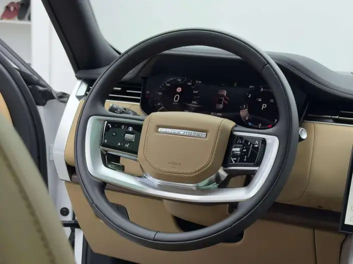 Range Rover 2025 Model 3.0 L6 400PS Shengshi Extended Edition – фото 15