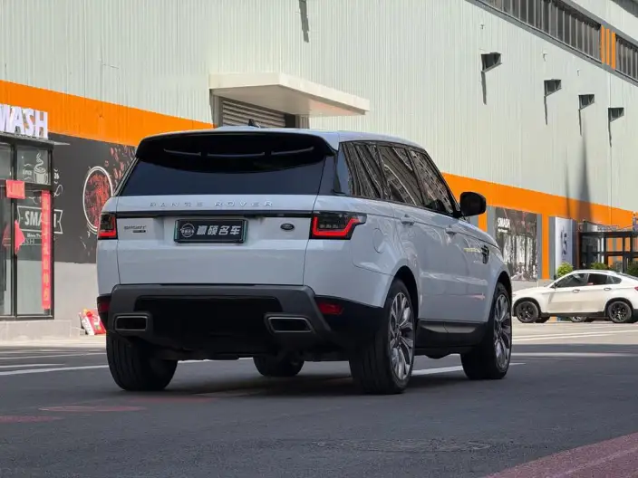 Land Rover Range Rover Sport PHEV 2020 Model P400e SE – фото 6