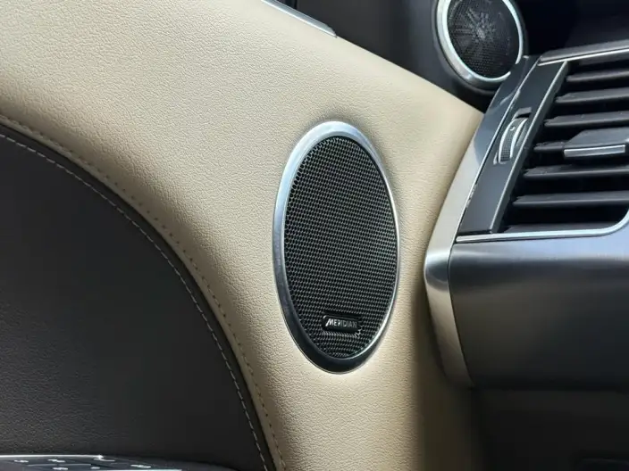 Land Rover Range Rover Sport PHEV 2020 Model P400e SE – фото 7