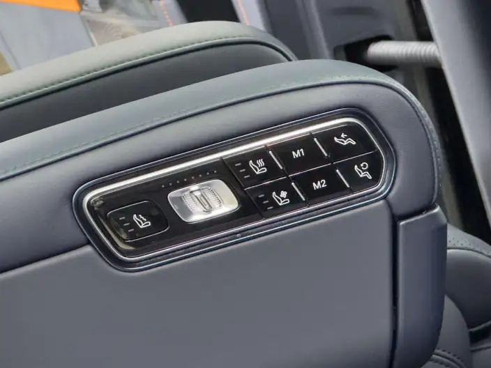 ZEEKR 9X 2025 Model Obsidian Black Edition 70kWh VI seat – фото 5