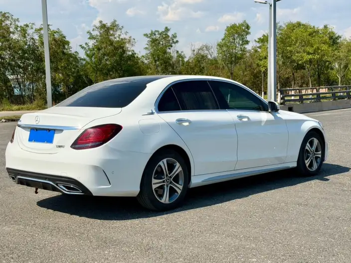 Mercedes-Benz C-Class 2020 Model Facelift C 260 L Sports Edition – фото 6