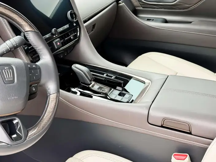 Vellfire 2023 Model Toyota Crown 2.5L Intelligent Hybrid 4WD Supreme Executive Edition – фото 8