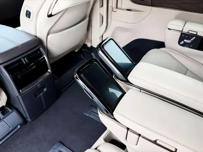 Vellfire 2023 Model Toyota Crown 2.5L Intelligent Hybrid 4WD Supreme Executive Edition – фото 9