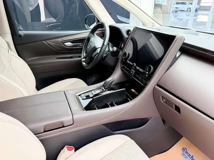 Vellfire 2023 Model Toyota Crown 2.5L Intelligent Hybrid 4WD Supreme Executive Edition – фото 10