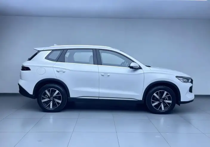 BYD Song Pro DM 2024 Model DM-i Honor Edition 71km Pilot Model – фото 8