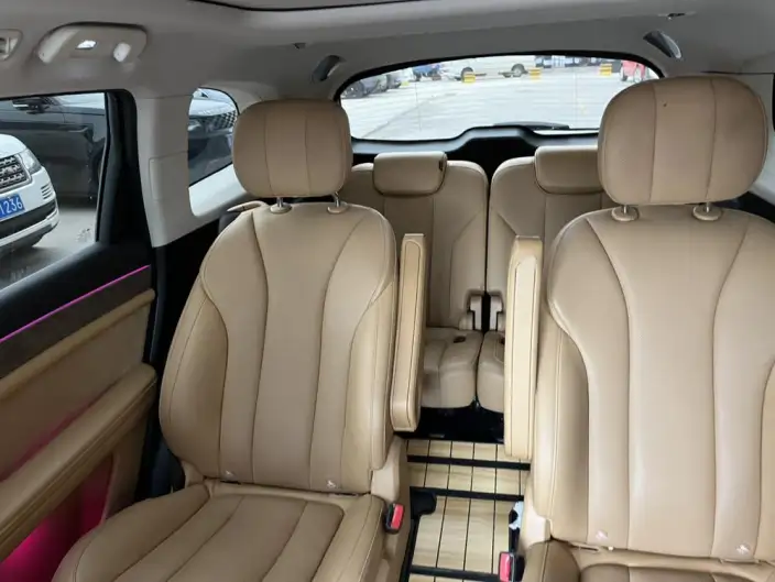 Aito M7 2022 Model 2WD Comfort Edition – фото 10