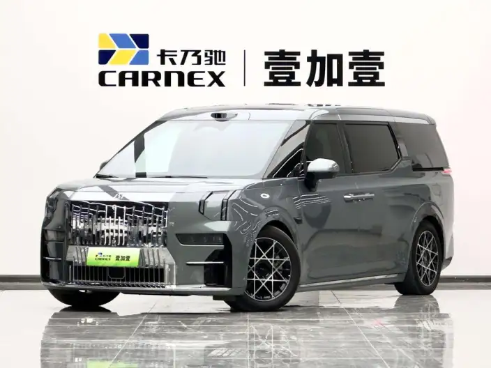 ZEEKR 009 2024 Model VI seat Executive Edition 4WD 108kWh – фото 1