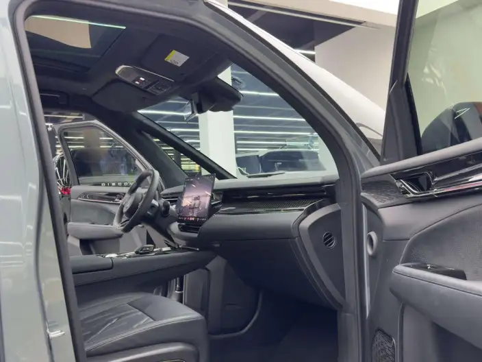 ZEEKR 009 2024 Model VI seat Executive Edition 4WD 108kWh – фото 5