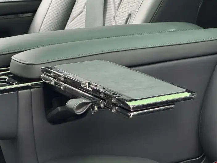 ZEEKR 009 2024 Model VI seat Executive Edition 4WD 108kWh – фото 12