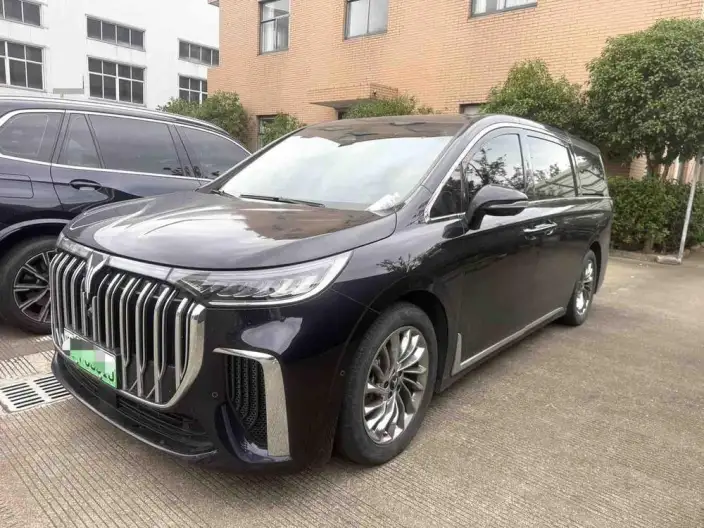 VOYAH Dreamer PHEV 2024 Model Ultra-long Endurance Ultimate Edition – фото 1