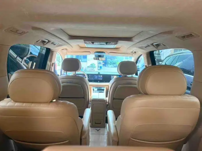 VOYAH Dreamer PHEV 2024 Model Ultra-long Endurance Ultimate Edition – фото 8