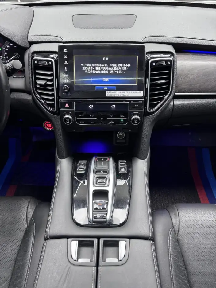 Honda UR-V 2020 Model 370TURBO 4WD Exclusive Edition – фото 8