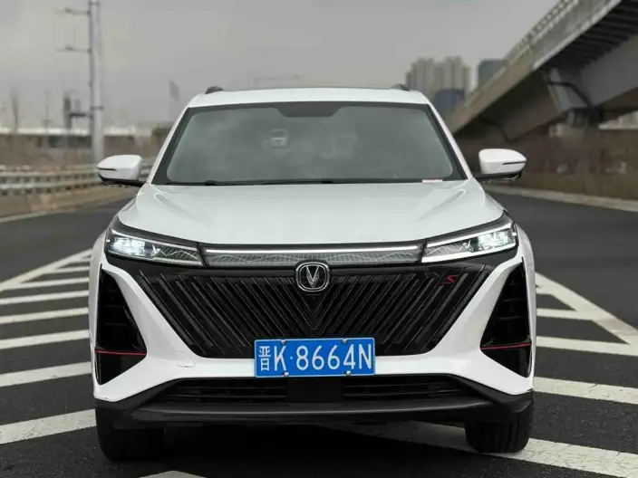 Changan CS75 PLUS 2022 Model Second generation 1.5T Automatic Luxury Model – фото 2