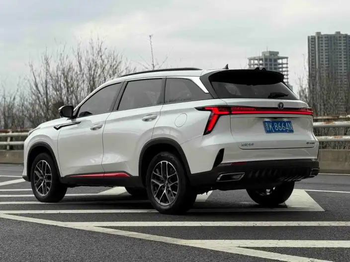 Changan CS75 PLUS 2022 Model Second generation 1.5T Automatic Luxury Model – фото 5