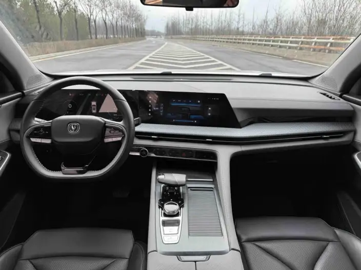 Changan CS75 PLUS 2022 Model Second generation 1.5T Automatic Luxury Model – фото 9