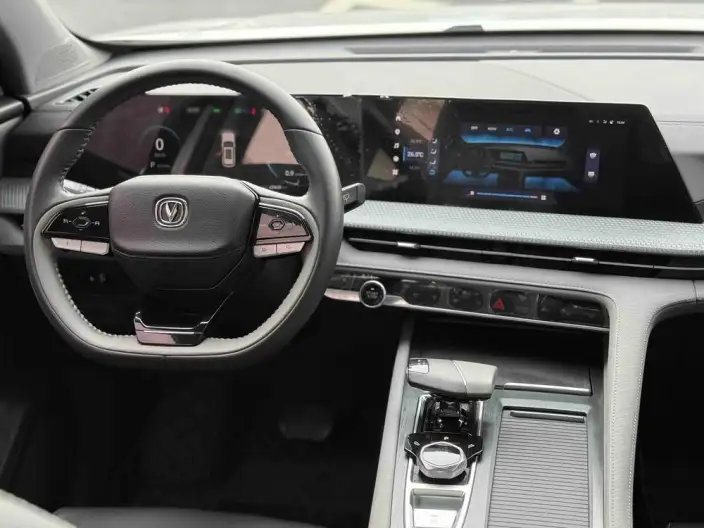 Changan CS75 PLUS 2022 Model Second generation 1.5T Automatic Luxury Model – фото 13