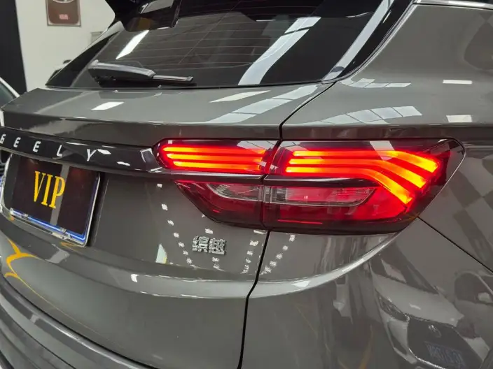 Geely Binyue 2021 Model 240T DCT Diamond Edition – фото 15