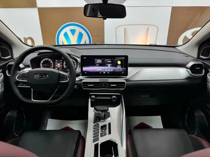 Geely Binyue 2021 Model 240T DCT Diamond Edition – фото 17