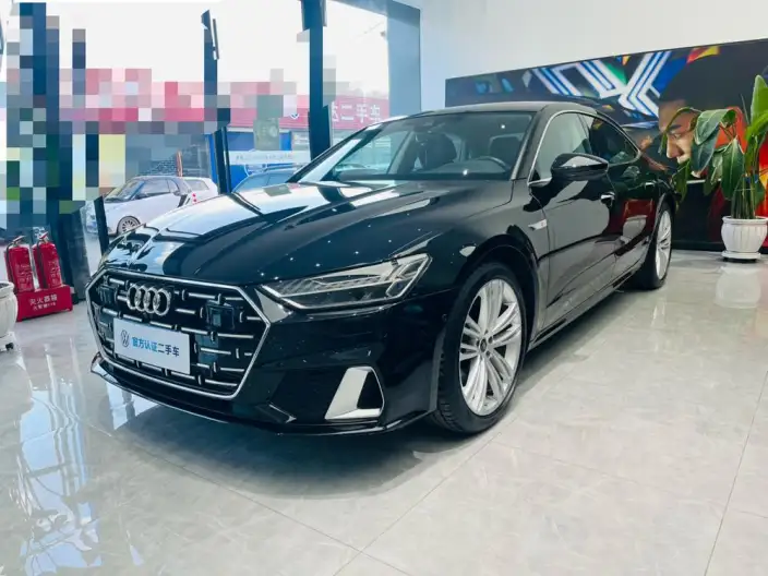 Audi A7 L 2024 Model 45 TFSI quattro Luxury Model – фото 1