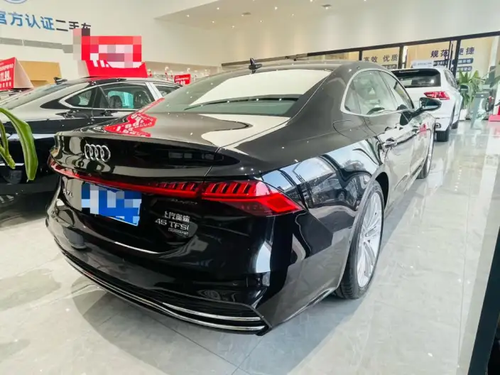 Audi A7 L 2024 Model 45 TFSI quattro Luxury Model – фото 5