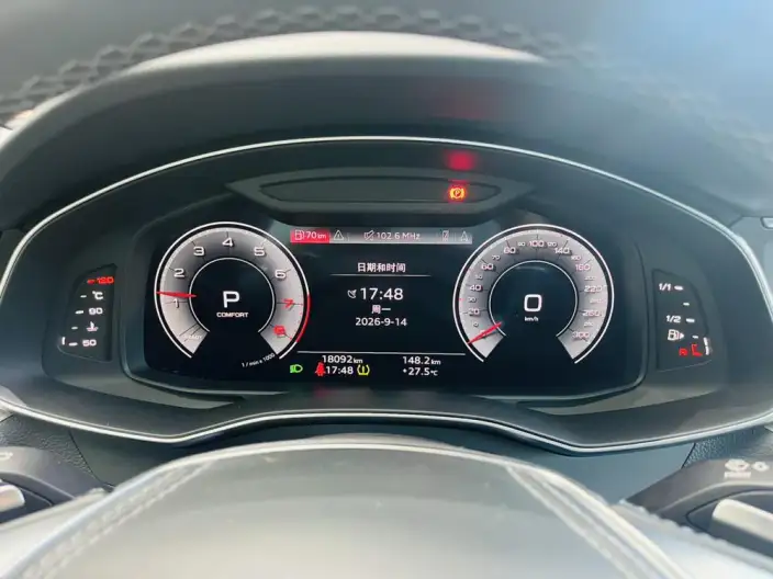 Audi A7 L 2024 Model 45 TFSI quattro Luxury Model – фото 10
