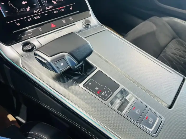 Audi A7 L 2024 Model 45 TFSI quattro Luxury Model – фото 11