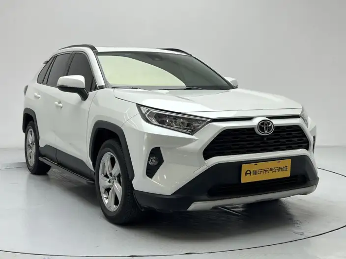 Toyota RAV4 2022 Model 2.0L CVT 2WD Fashion edition – фото 3