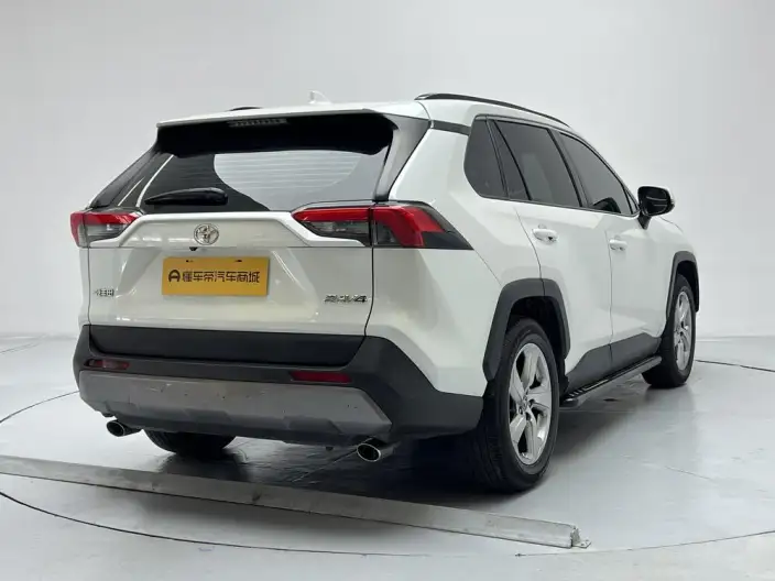 Toyota RAV4 2022 Model 2.0L CVT 2WD Fashion edition – фото 7