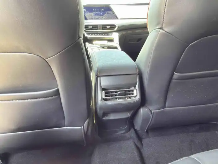 Changan UNI-T 2022 Model 1.5T Flagship Model – фото 6