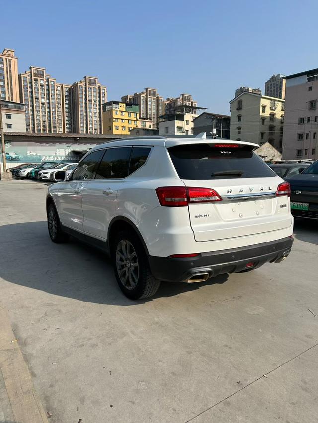 Hongqi E-QM5 2022 BEV 431km Joyful 5-Seater – фото 5