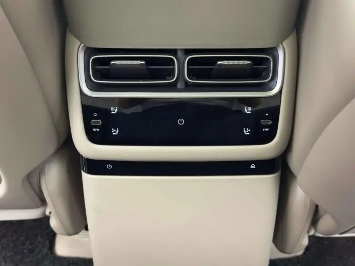 Li Auto i6 2025 Model 2WD Standard Edition – фото 6