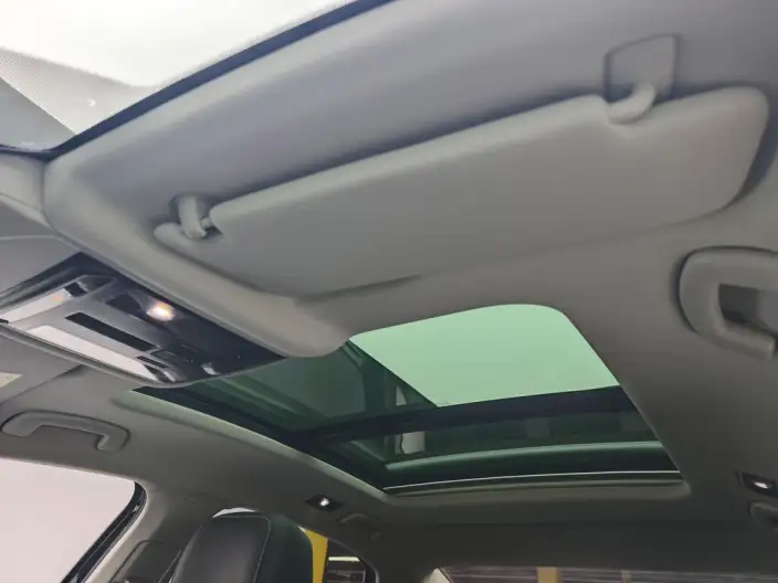 Volkswagen Passat 2023 Model 330TSI Premium Edition – фото 19