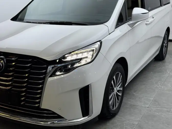 Buick GL8 2022 Model ES Luzun 653T Smart Luxury Model – фото 5