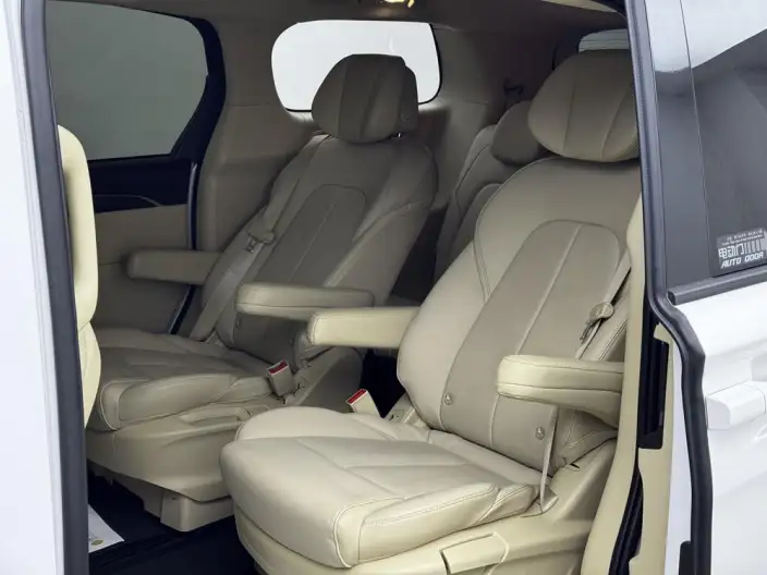 Buick GL8 2022 Model ES Luzun 653T Smart Luxury Model – фото 9