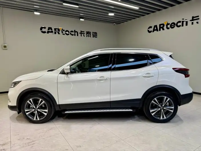 Nissan Qashqai 2022 Model 2.0L XV Prem. Deluxe Edition – фото 4