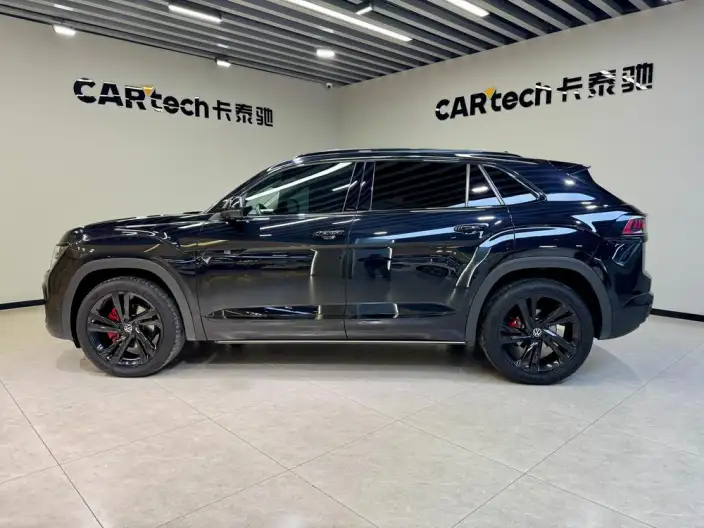 Volkswagen Teramont 2023 Model Teramont X 530 V6 4WD Respect Ultimate Edition – фото 4