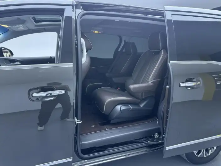 Buick GL8 2021 Model Business class 652T Luxury Model – фото 18