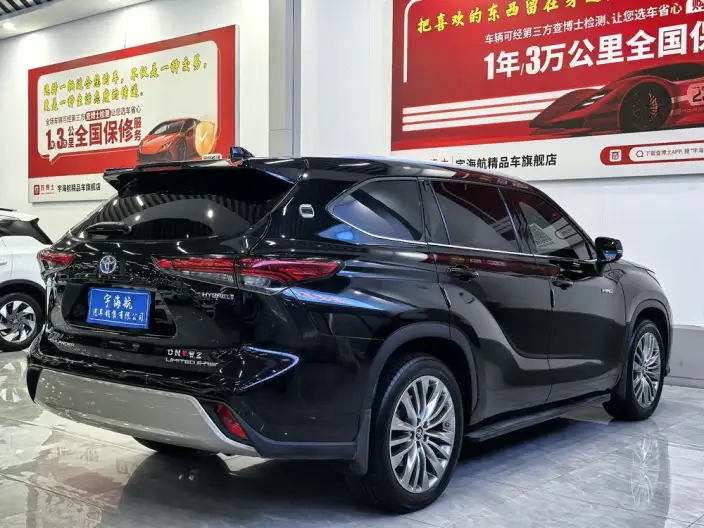 Toyota Highlander 2022 Model Hybrid 2.5L 4WD Supreme Edition 7 seat – фото 6
