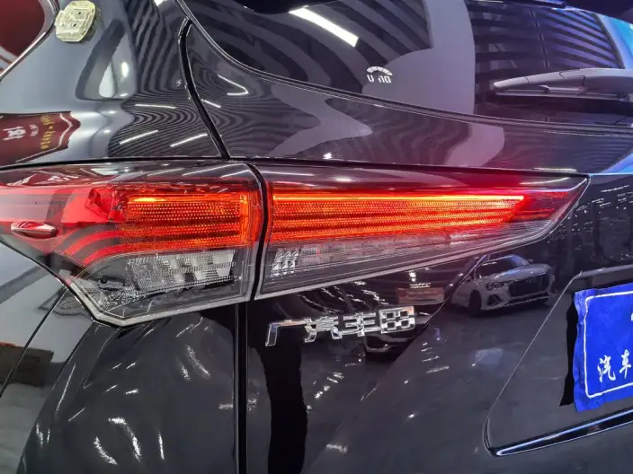 Toyota Highlander 2022 Model Hybrid 2.5L 4WD Supreme Edition 7 seat – фото 9