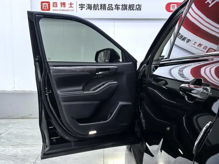 Toyota Highlander 2022 Model Hybrid 2.5L 4WD Supreme Edition 7 seat – фото 27
