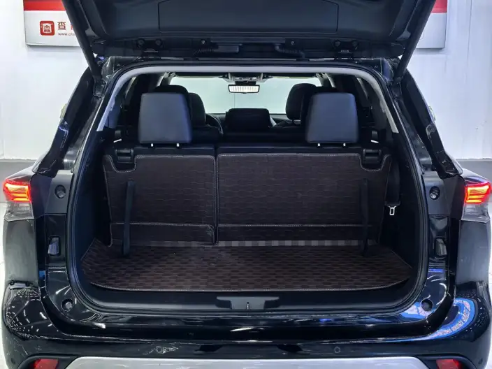 Toyota Highlander 2022 Model Hybrid 2.5L 4WD Supreme Edition 7 seat – фото 29
