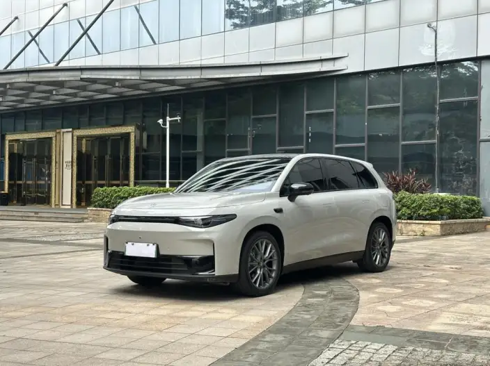 Leapmotor C10 2024 Model EV Edition 530 Smart Edition – фото 1
