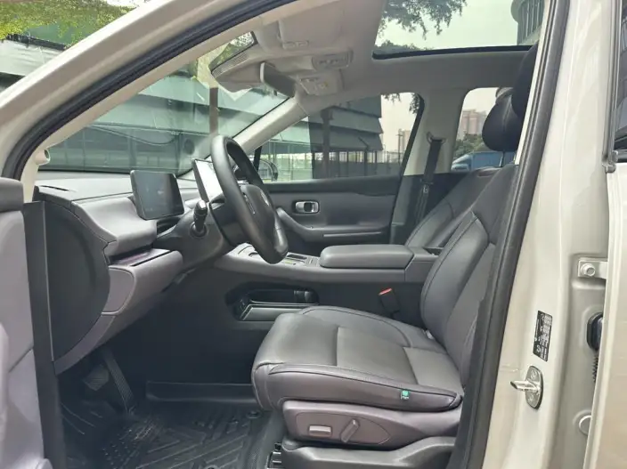 Leapmotor C10 2024 Model EV Edition 530 Smart Edition – фото 17