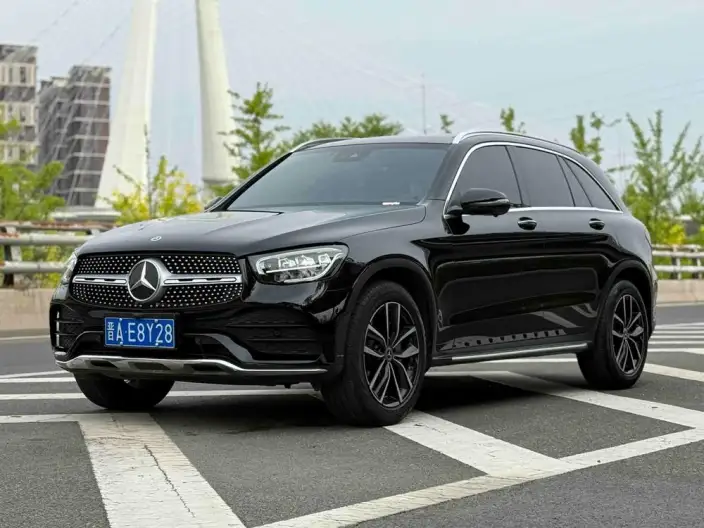 Mercedes-Benz GLC 2021 Model GLC 300 L 4MATIC Dynamic Model – фото 1