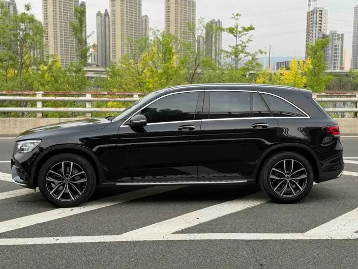 Mercedes-Benz GLC 2021 Model GLC 300 L 4MATIC Dynamic Model – фото 4