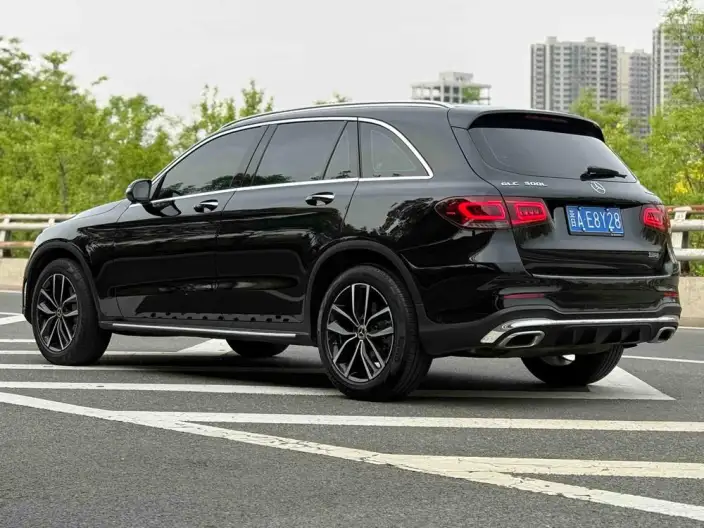 Mercedes-Benz GLC 2021 Model GLC 300 L 4MATIC Dynamic Model – фото 5