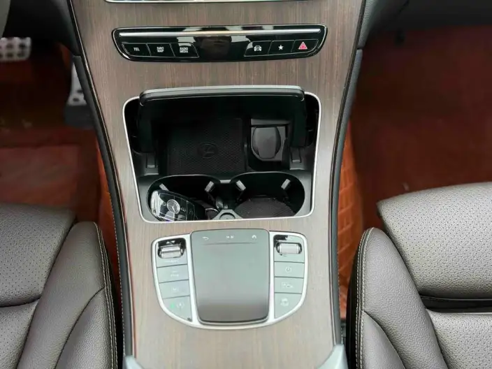 Mercedes-Benz GLC 2021 Model GLC 300 L 4MATIC Dynamic Model – фото 13
