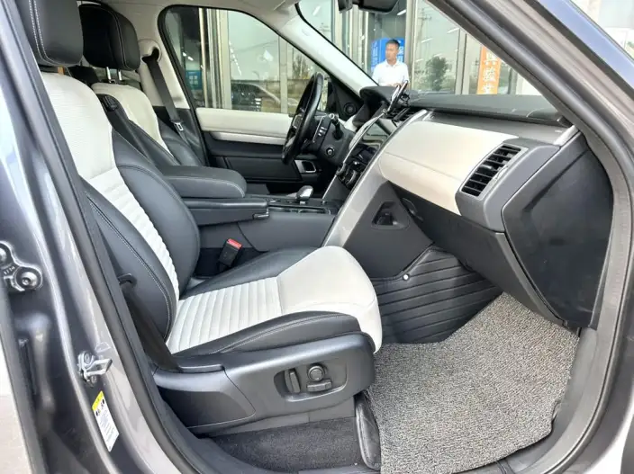 Land Rover Discovery 2021 Model 360PS R-Dynamic SE – фото 7