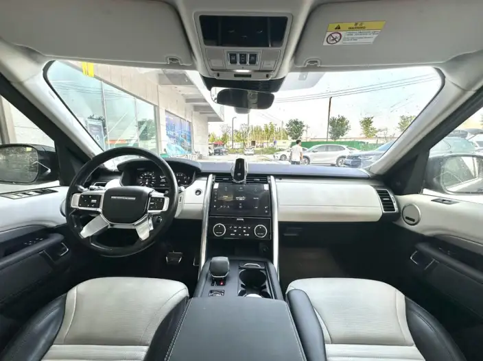 Land Rover Discovery 2021 Model 360PS R-Dynamic SE – фото 9
